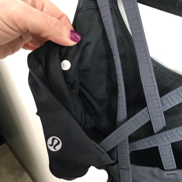 Lululemon Energy Bra Sz 10 - Picture 4 of 4